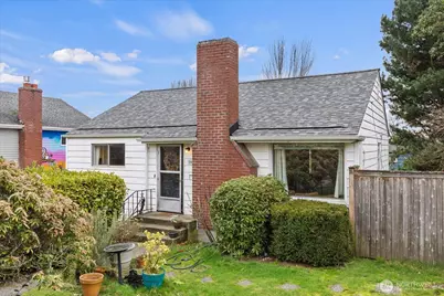 3602 38th Avenue W, Seattle, WA 98199 - Photo 1