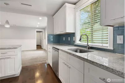 711 Le Lou Wa Place NE, Tacoma, WA 98422 - Photo 9