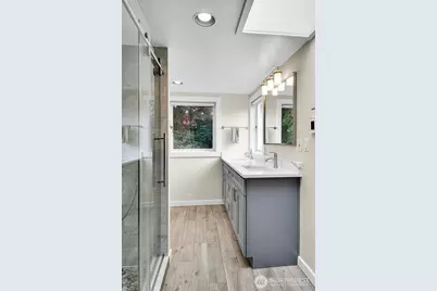 4738 35th Avenue NE, Seattle, WA 98105 - Photo 17