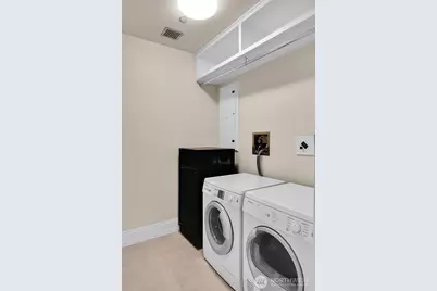 99 Union Street #1205, Seattle, WA 98101 - Photo 19