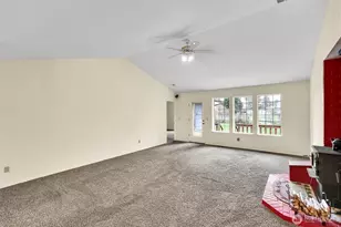 11424 Shambala Ln, Yelm, WA 98597 - Photo 3