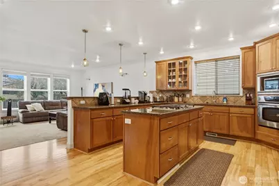 1108 N 32nd Street, Renton, WA 98056 - Photo 13