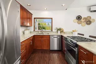 21723 3rd Ave SE, Bothell, WA 98021 - Photo 9