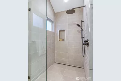 6511 19th Avenue NW, Seattle, WA 98117 - Photo 19