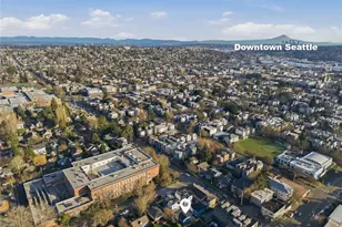 6511 19th Ave NW, Seattle, WA 98117 - Photo 27