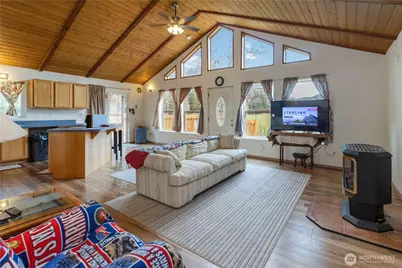 129 Little Creek Lane, Toledo, WA 98591 - Photo 9