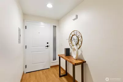 2626 E Madison Street #8, Seattle, WA 98112 - Photo 23