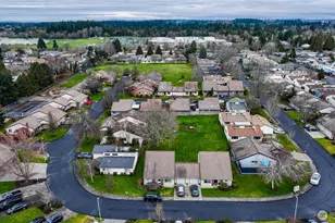 13414 NW Indian Springs Dr, Vancouver, WA 98685 - Photo 33