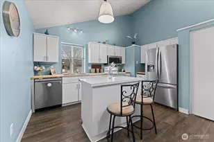 13414 NW Indian Springs Dr, Vancouver, WA 98685 - Photo 9