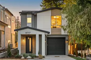 8717 126th Ave NE, Kirkland, WA 98033 - Photo 1