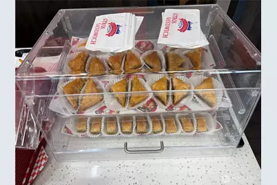 [Address not provided], Seattle, WA 98125 - Photo 3