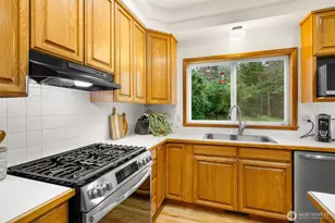 4484 Benita Pl NE, Bremerton, WA 98310 - Photo 15