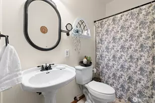 4484 Benita Pl NE, Bremerton, WA 98310 - Photo 17