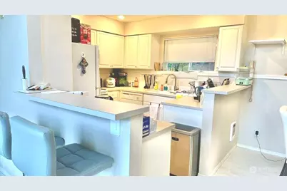 2960 142nd Place SE #2, Bellevue, WA 98007 - Photo 5