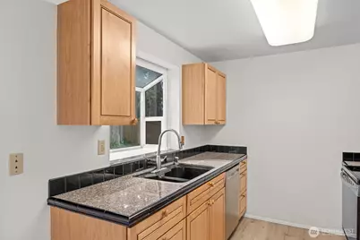 5716 145th Street SW, Edmonds, WA 98026 - Photo 15