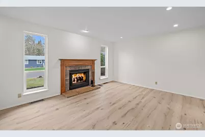 5716 145th Street SW, Edmonds, WA 98026 - Photo 9