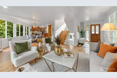 2708 NE 98th Street, Seattle, WA 98115 - Photo 13