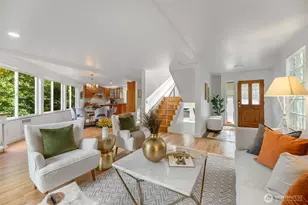 2708 NE 98th St, Seattle, WA 98115 - Photo 13