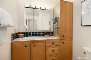 6369 Sand Point Way NE, Seattle, WA 98115 - Photo 19