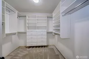 19125 NE 51st St, Sammamish, WA 98074 - Photo 23