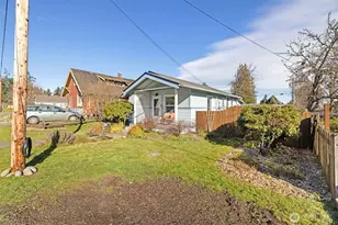 1107 W 16th St, Port Angeles, WA 98363 - Photo 3