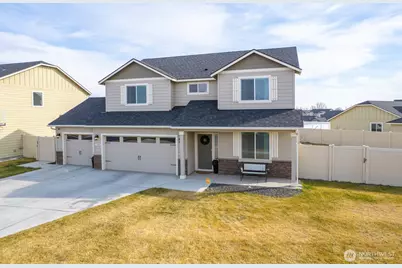 739 N Doumit Drive, Moses Lake, WA 98837 - Photo 1
