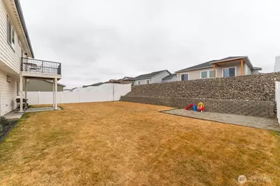 2479 3rd Street SE, East Wenatchee, WA 98802 - Photo 35