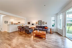 2220 132nd Ave SE, Bellevue, WA 98005 - Photo 3