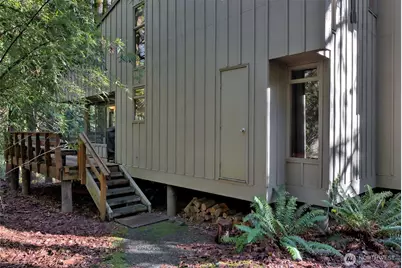731 E Promontory Road, Shelton, WA 98584 - Photo 3