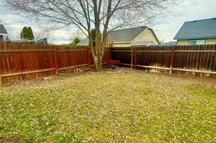 830 S Blessing St, Moses Lake, WA 98837 - Photo 3