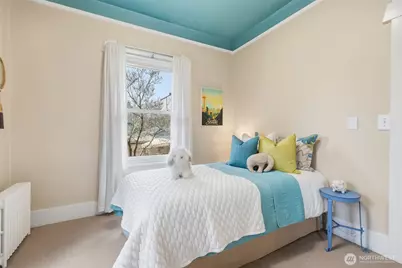 7027 Alonzo Avenue NW, Seattle, WA 98117 - Photo 19