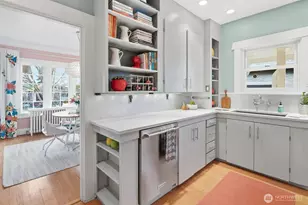 7027 Alonzo Ave NW, Seattle, WA 98117 - Photo 13