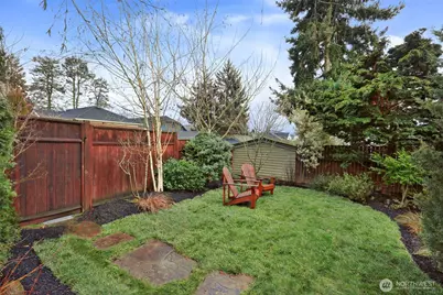 920 N 75th Street, Seattle, WA 98103 - Photo 33