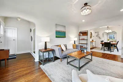 920 N 75th Street, Seattle, WA 98103 - Photo 7