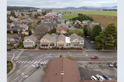 623 Morris #E2, La Conner, WA 98257 - Photo 23