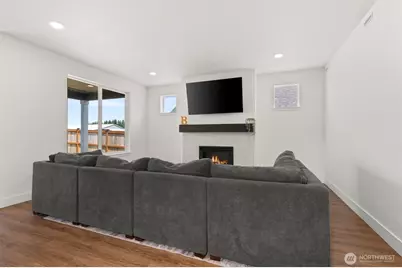 501 Pagget Avenue, Winlock, WA 98596 - Photo 7