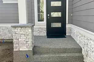 9207 NE 175th St, Bothell, WA 98011 - Photo 3