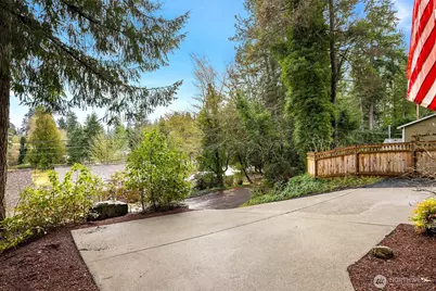 3616 W Arsenal Way, Bremerton, WA 98312 - Photo 3