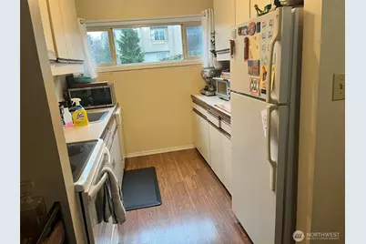 6519 4th Avenue NE, Seattle, WA 98115 - Photo 5