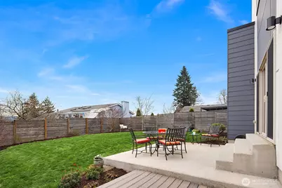 2449 S Spencer Street, Seattle, WA 98108 - Photo 35