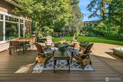 510 215th Court SE, Sammamish, WA 98074 - Photo 33