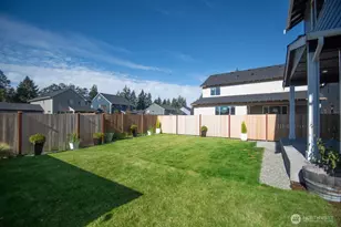 16628 8th Ave Ct E, Spanaway, WA 98387 - Photo 33