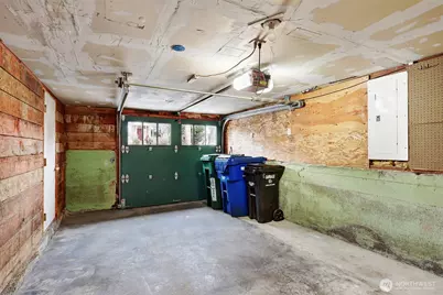 809 NW 58th Street, Seattle, WA 98117 - Photo 35