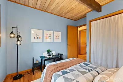 18407 51st Place NE, Lake Forest Park, WA 98155 - Photo 19