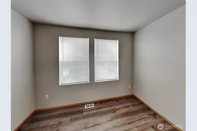 6901 41st Street E, Fife, WA 98424 - Photo 15