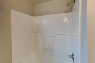 6901 41st St E, Fife, WA 98424 - Photo 17