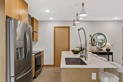 5017 Fauntleroy Way SW #B, Seattle, WA 98136 - Photo 11