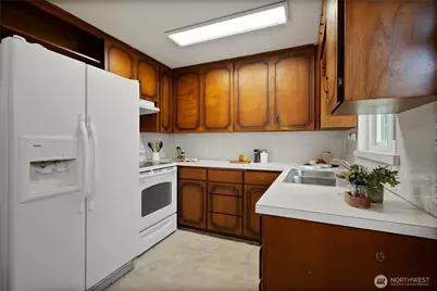 10628 20th Avenue S, Tacoma, WA 98444 - Photo 11