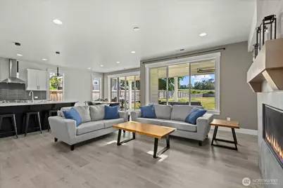 1427 114th Avenue E, Edgewood, WA 98372 - Photo 5