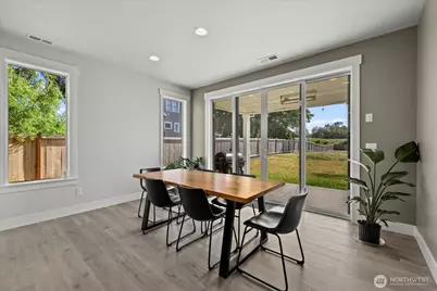 1427 114th Avenue E, Edgewood, WA 98372 - Photo 9